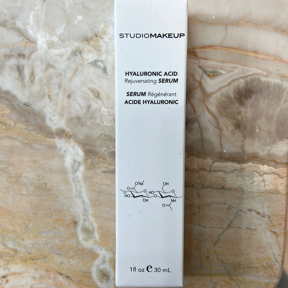 Studio Makeup Hyaluronic Acid Serum